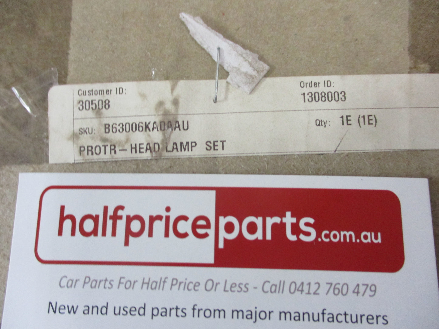 Nissan R52 Pathfinder Genuine Set Of Front Head Light Protectors Kit New Part