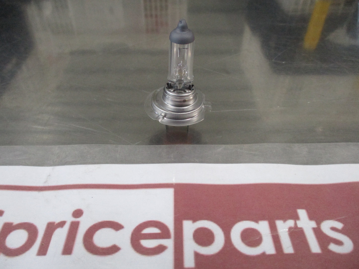 Hyundai Various Models Genuine Halogen Headlight Bulb New Part