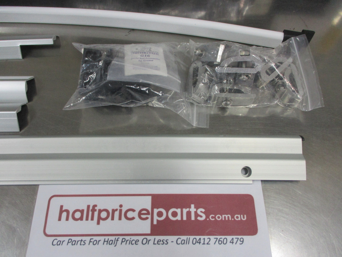 Nissan Navara Extra Cab D23 NP300 Genuine Tonneau Cover Suits Sports Bar New Part