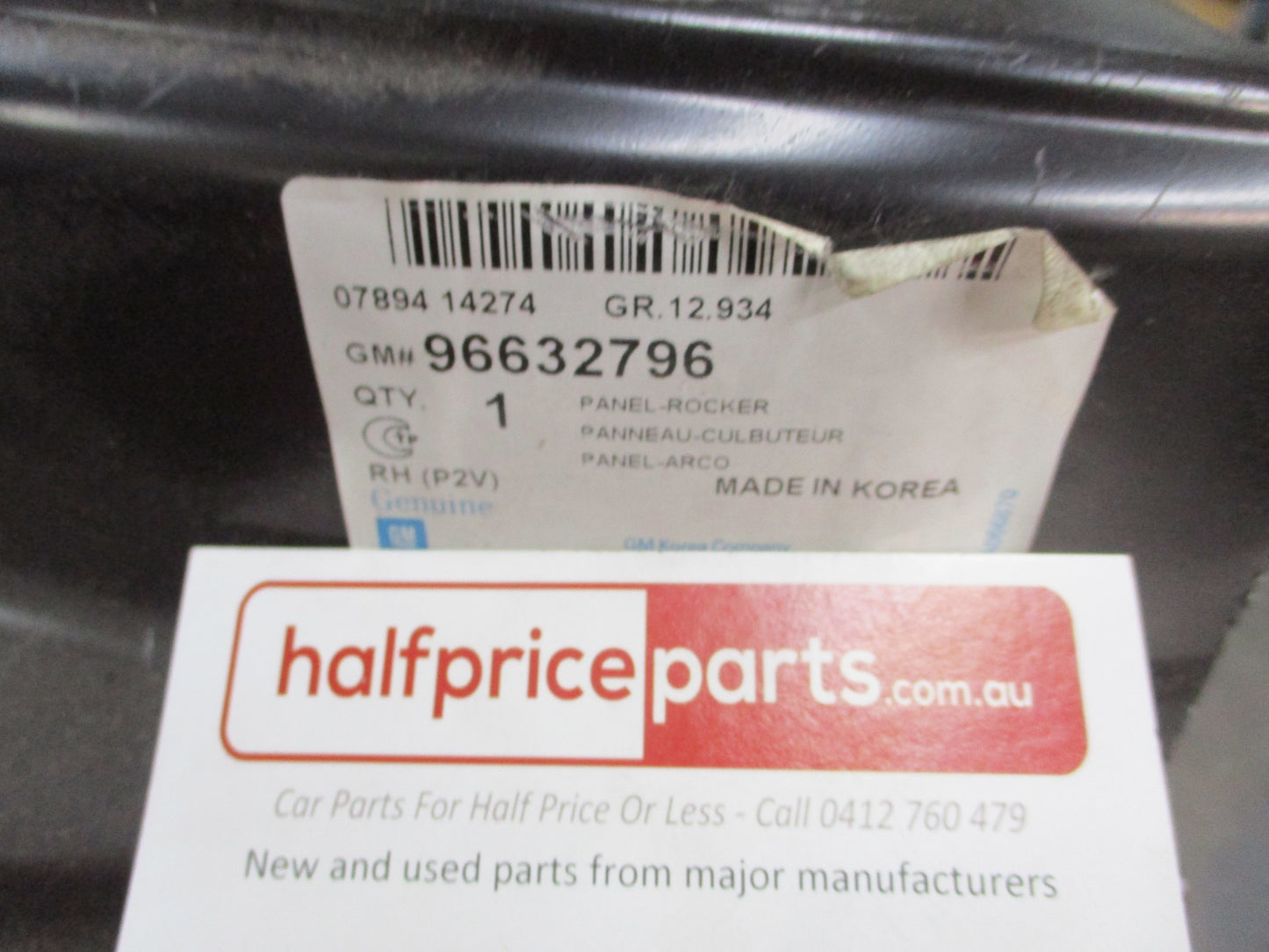 Holden Epica EP Genuine Drivers Outer Rocker Cover Panel New Part