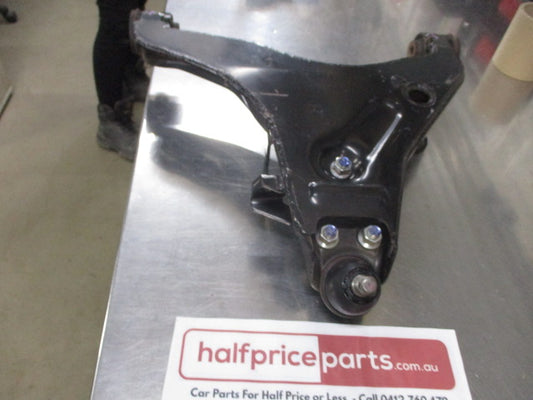 Mitsubishi Triton/Pajero Sport Genuine Right Hand Front Lower Arm New Part
