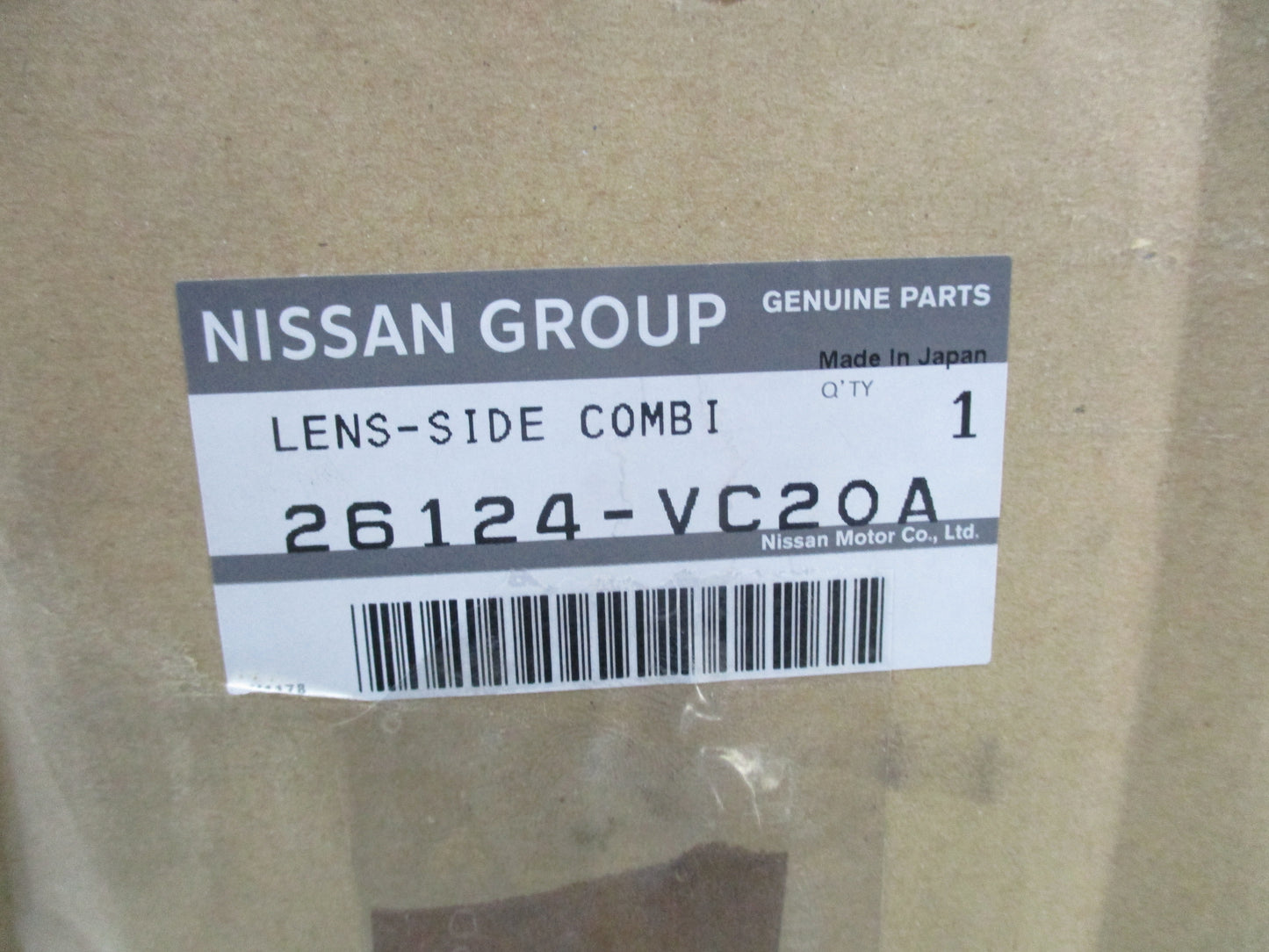 Nissan Y61 Patrol Genuine Front Right (Drivers Side) Combo Light Lens New