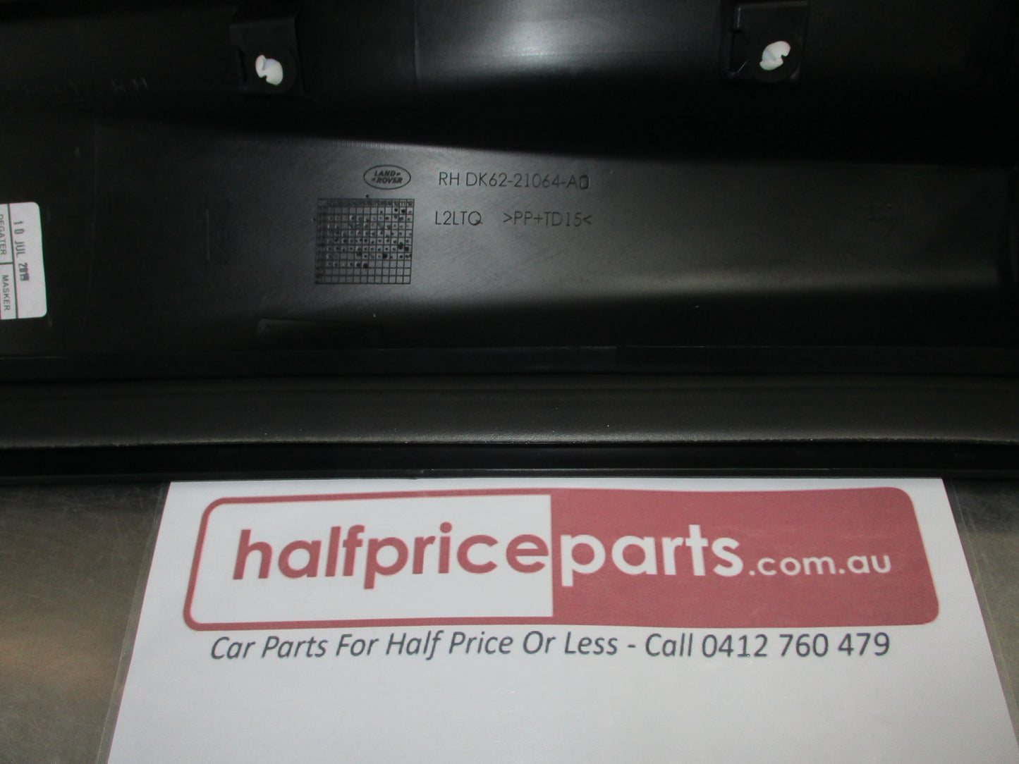 Land Rover Range Rover Sport Genuine Righ Hand Front Bottom Door Molding New Part