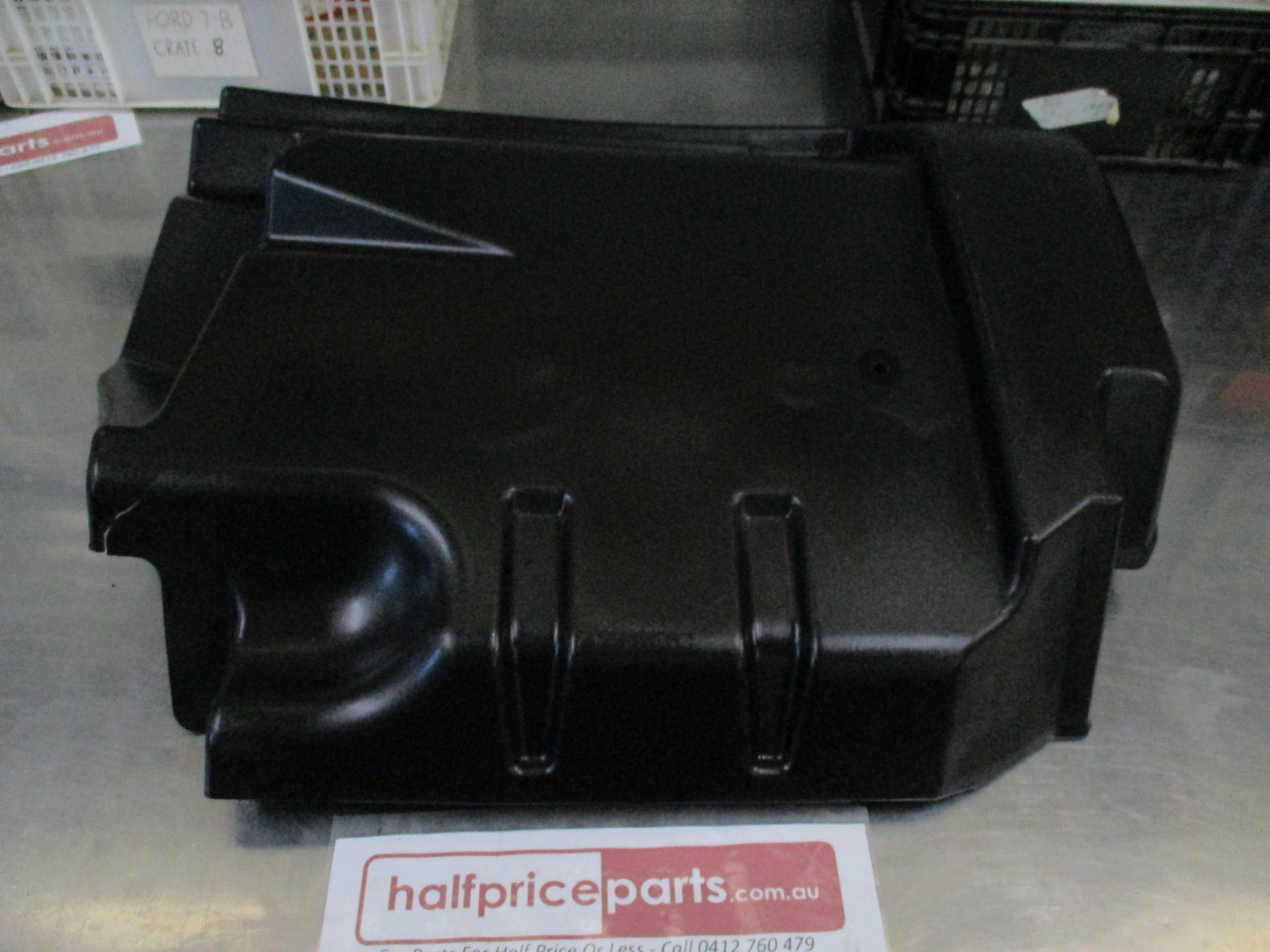 Isuzu FVR34 Genuine Left Hand Front Mudguard New Part