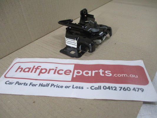 Ford Escape Genuine Bonnet Latch - New Part