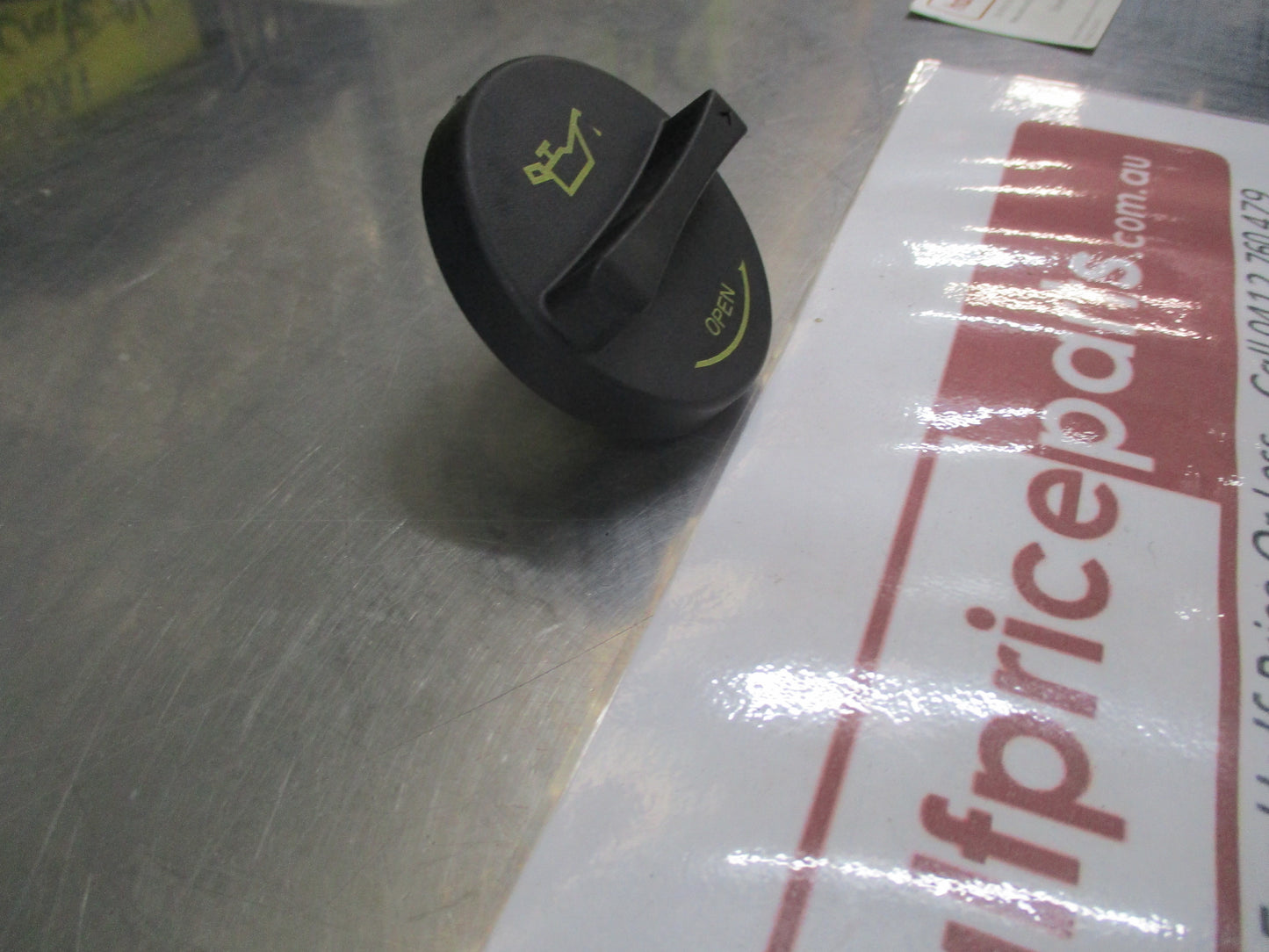 Hyundai/Kia Various Models Genuine Oil Filler Cap And Seal New Part
