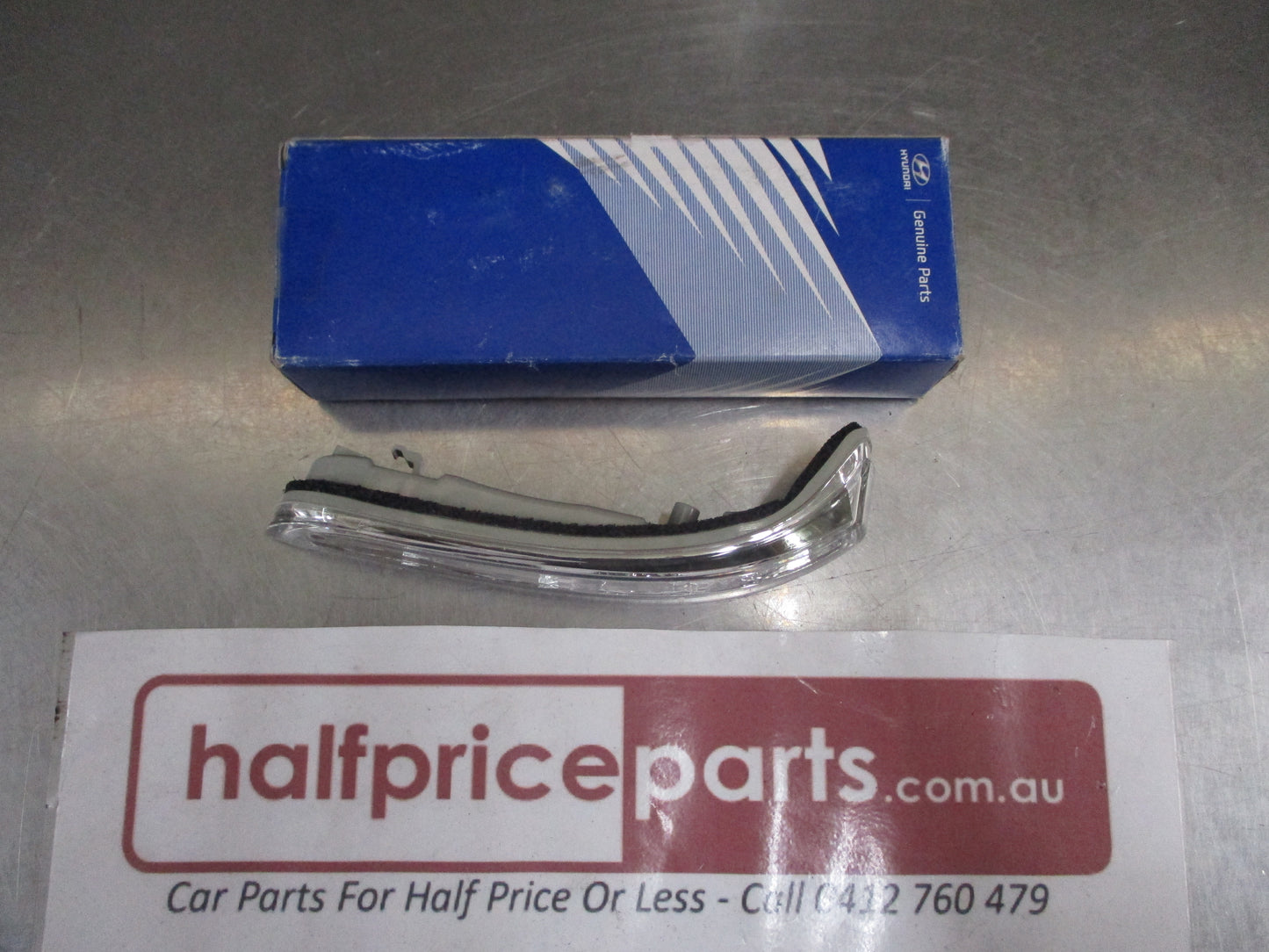 Hyundai Elantra Genuine Left Hand Mirror Lamp Outer Assembly New Part