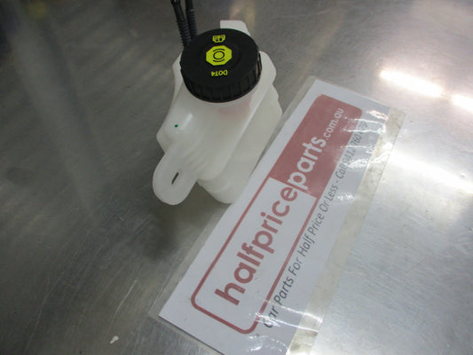Holden Trax Genuine Brake Fluid Reservoir Assembly New Part