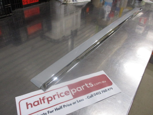 Holden VY Calais Genuine Drivers Door Lower Molding (Unpainted With Chrome) NOS New Part