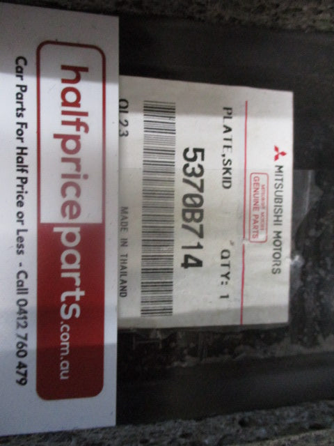Mitsubishi Triton Genuine Front Engine Bash Plate Steel New Part