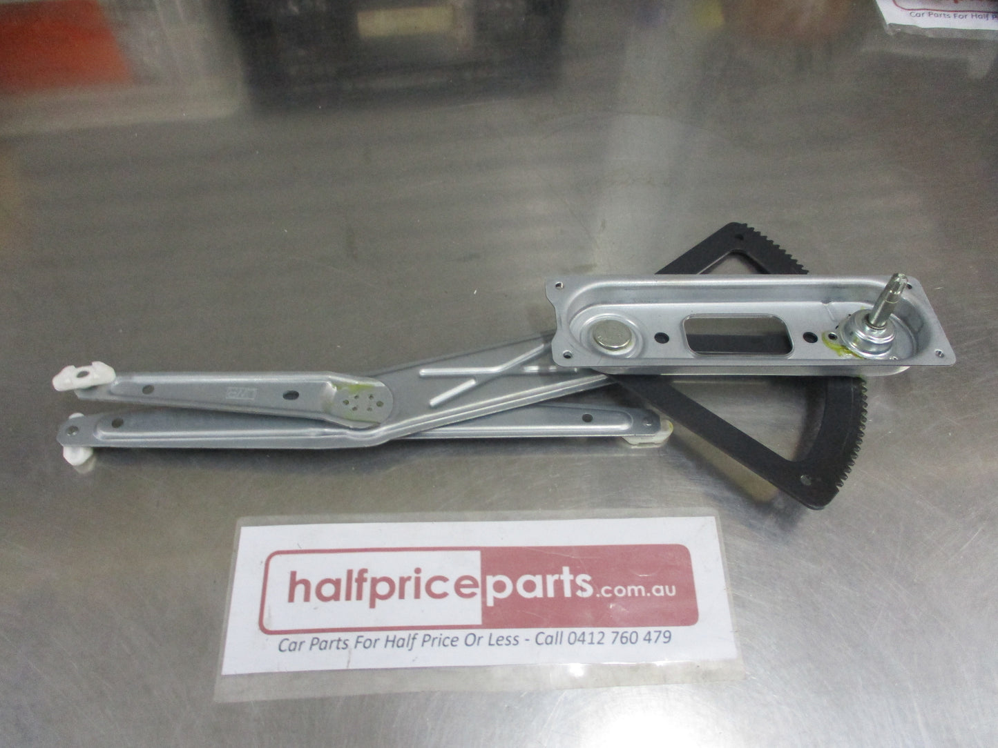 Holden Commodore VT-VX-VU-VY-VZ Genuine Left Hand Front Window Regulator New Part
