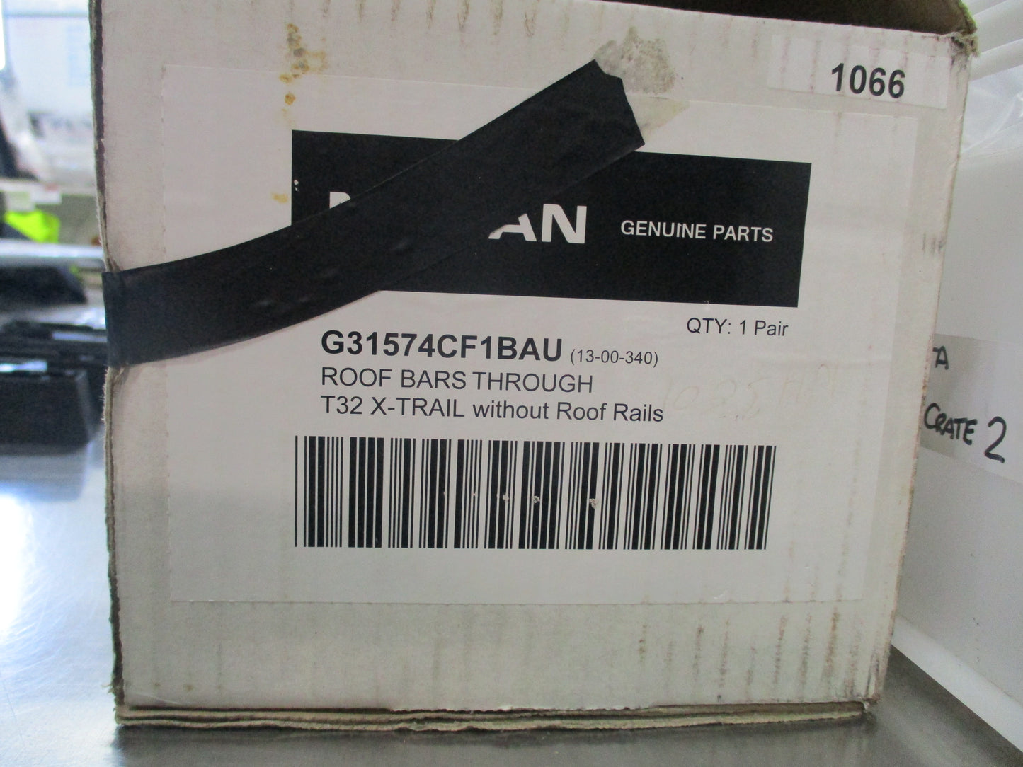 Nissan X-Trail T32 Genuine Roof Bars Through Style Kit New