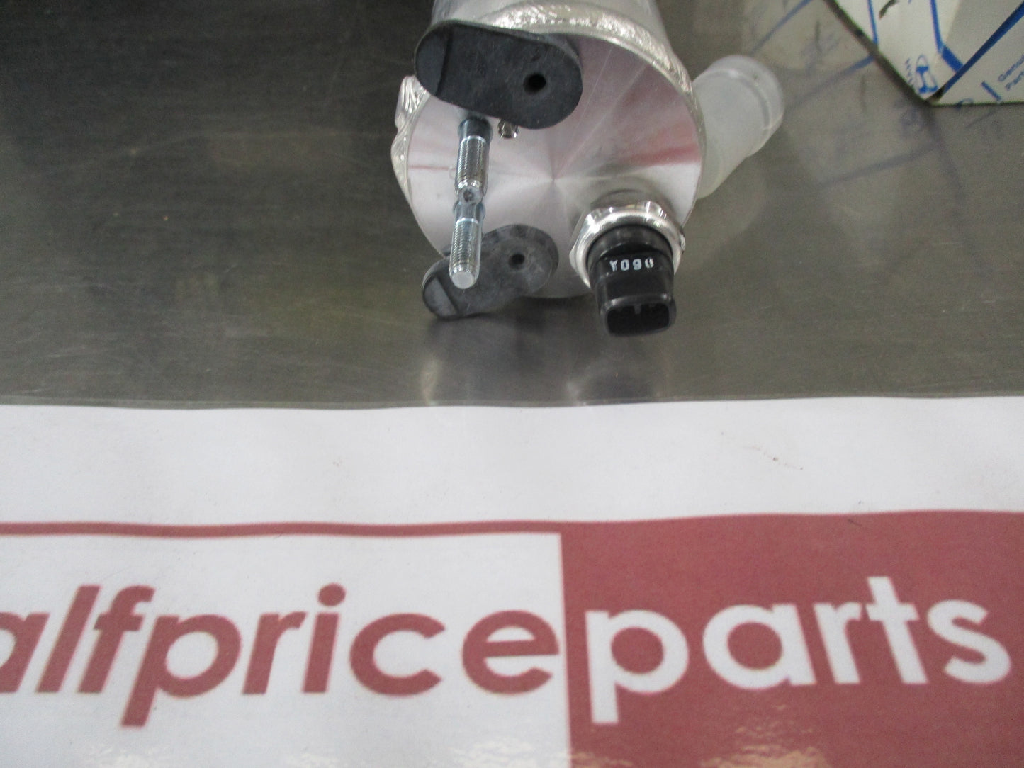 Hyundai Elantra/Tiburon Genuine Drier Receiver New Part