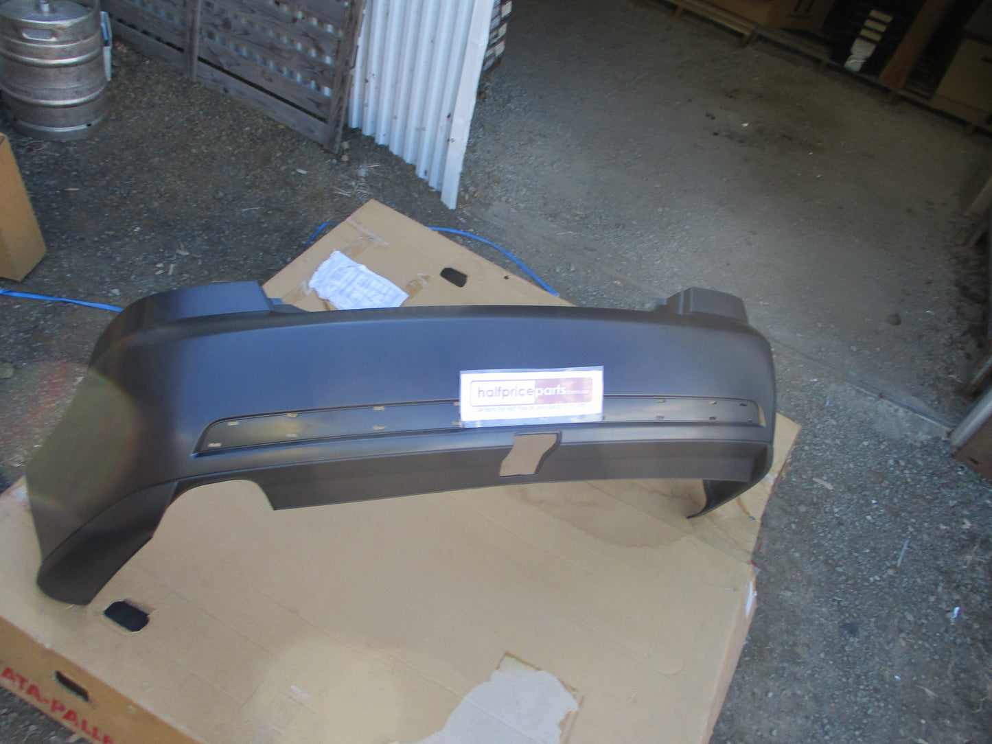 Holden VY-VZ Commodore Genuine Rear Bumper Bar Cover New Part
