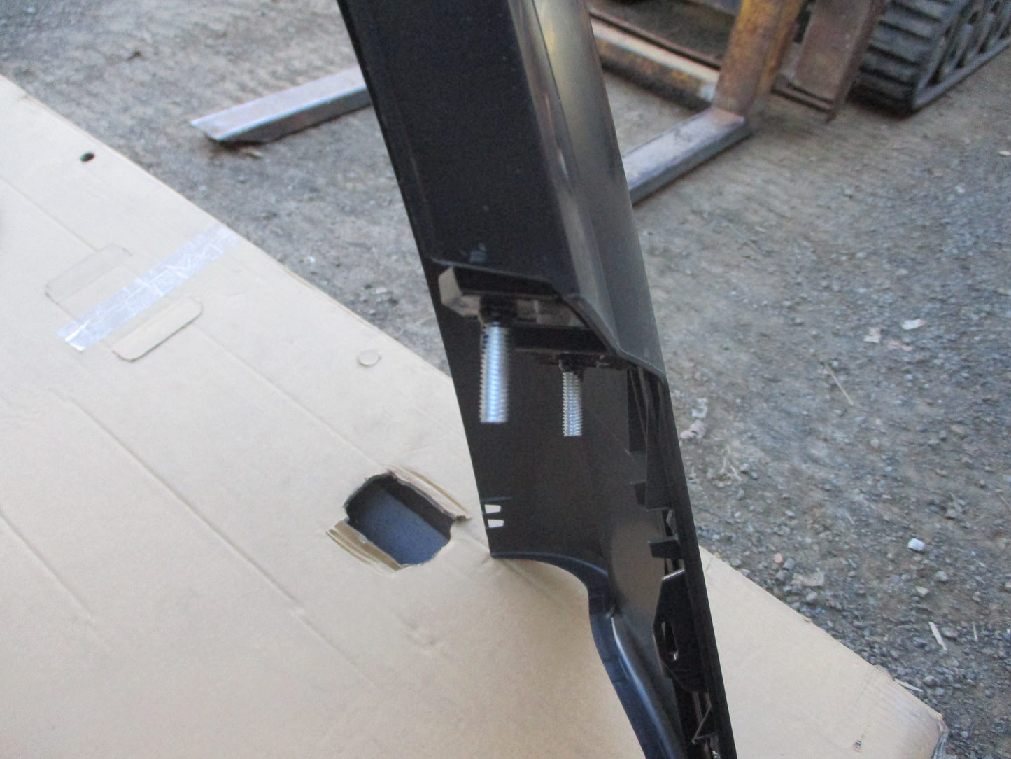 Holden VY-VZ Commodore Genuine Rear Bumper Bar Cover New Part