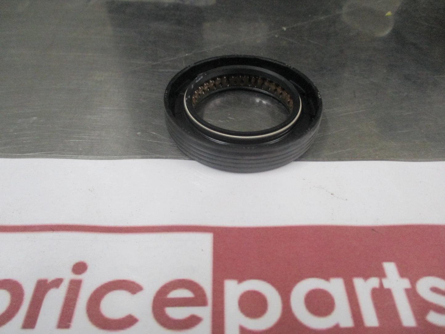 Hyundai Terracan/Kia Sorento Genuine Transfer Case Oil Seal New Part