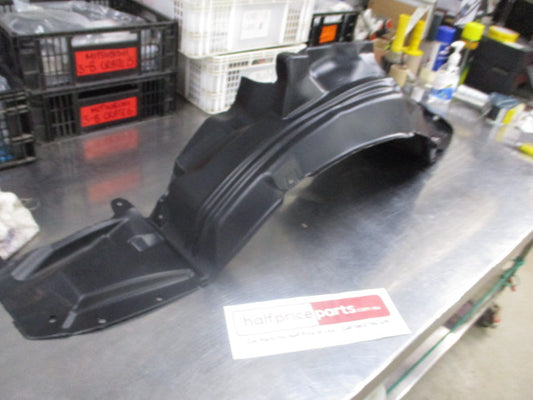 Mitsubishi Outlander Genuine Right Hand Front Guard Liner New Part