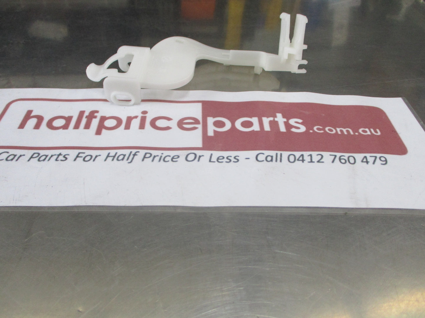 Hyundai Elantra GT Genuine Right Hand Front Outside Handle Support New Part