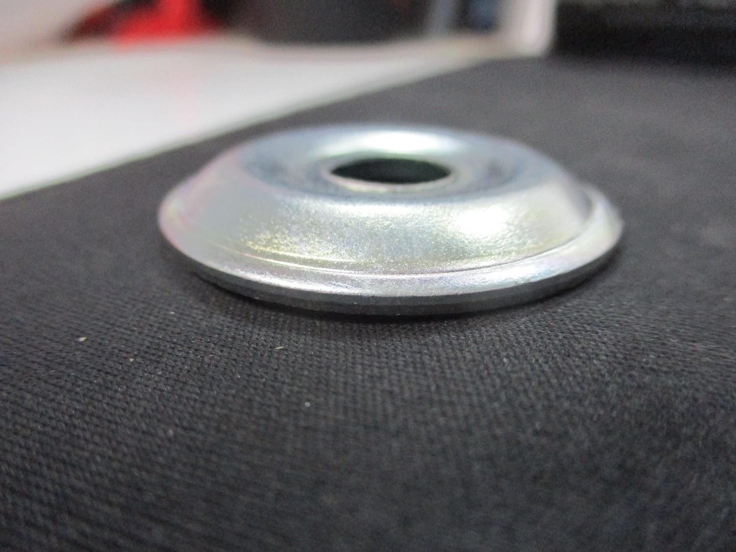Nissan 720 Genuine Shock Absorber Washer New Part