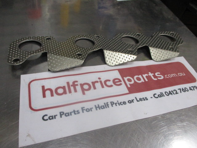 Mitsubishi Lancer/Colt/Galant Genuine Exhaust Manifold Gasket New Part