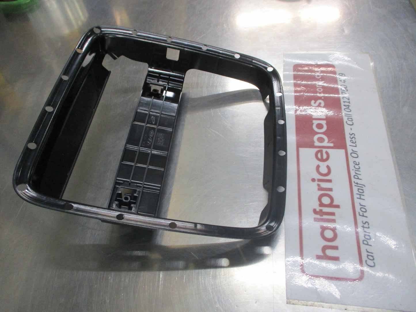 Hyundai ix35 Genuine Map Light Plate Frame New Part