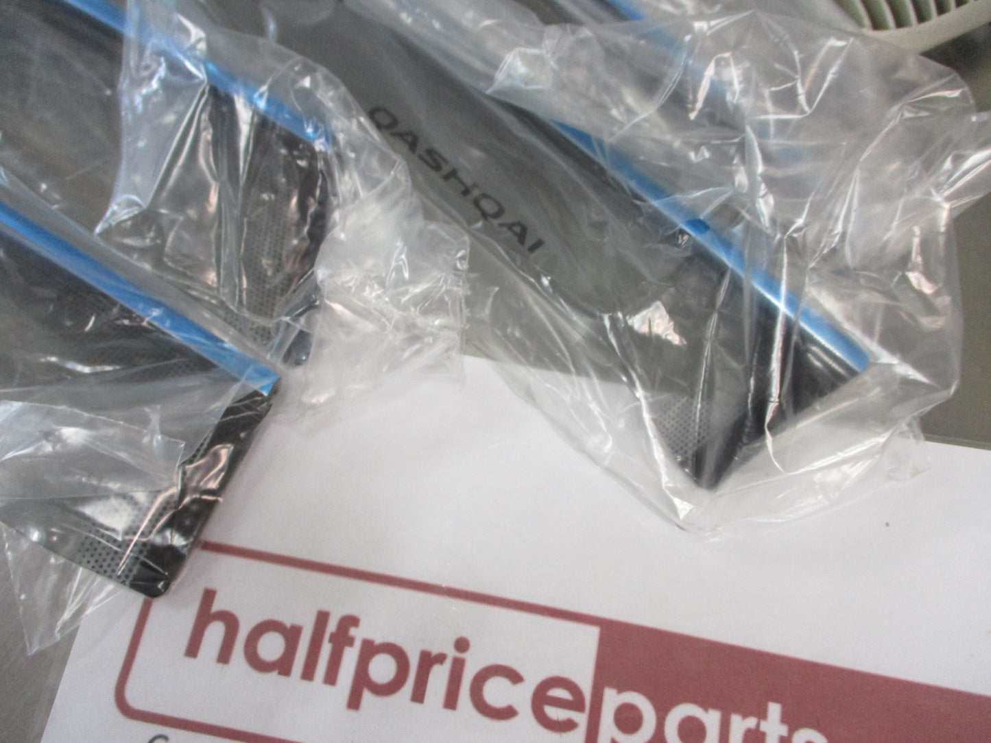 Nissan Qashqai J11 Genuine Slim Line weather shields Set New Part