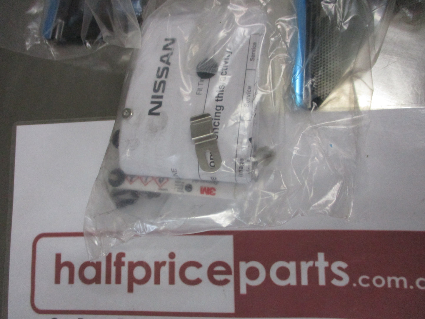 Nissan Qashqai J11 Genuine Slim Line weather shields Set New Part
