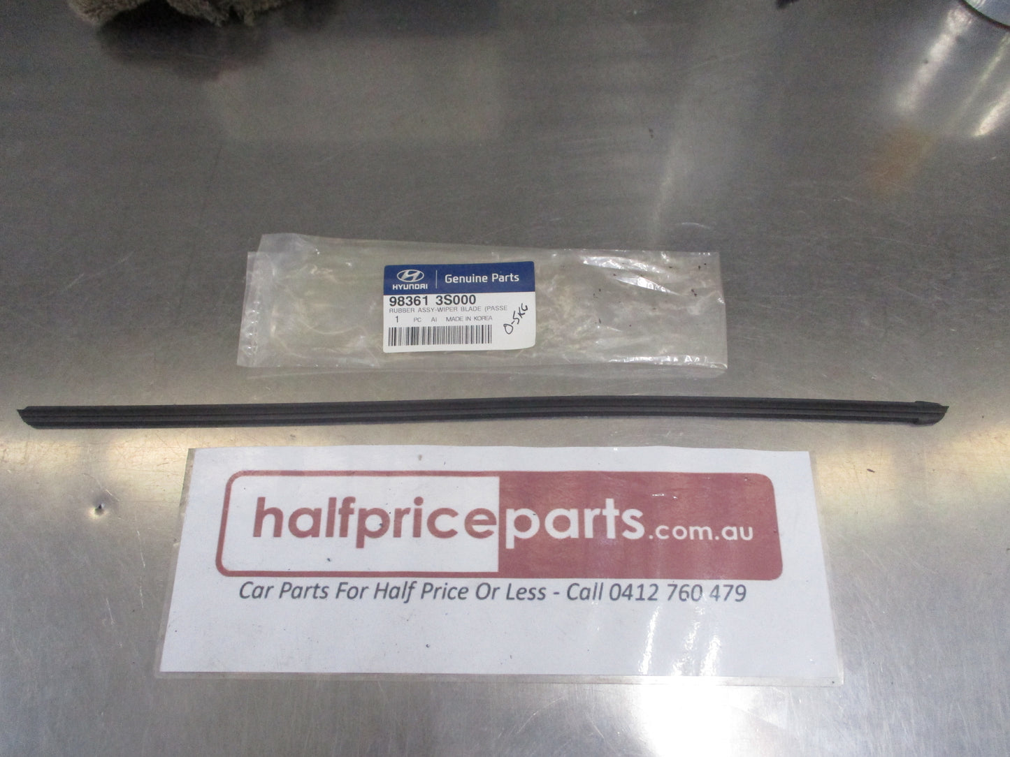 Hyundai Sonata Genuine Drivers Side Wiper Blade Refill New Part
