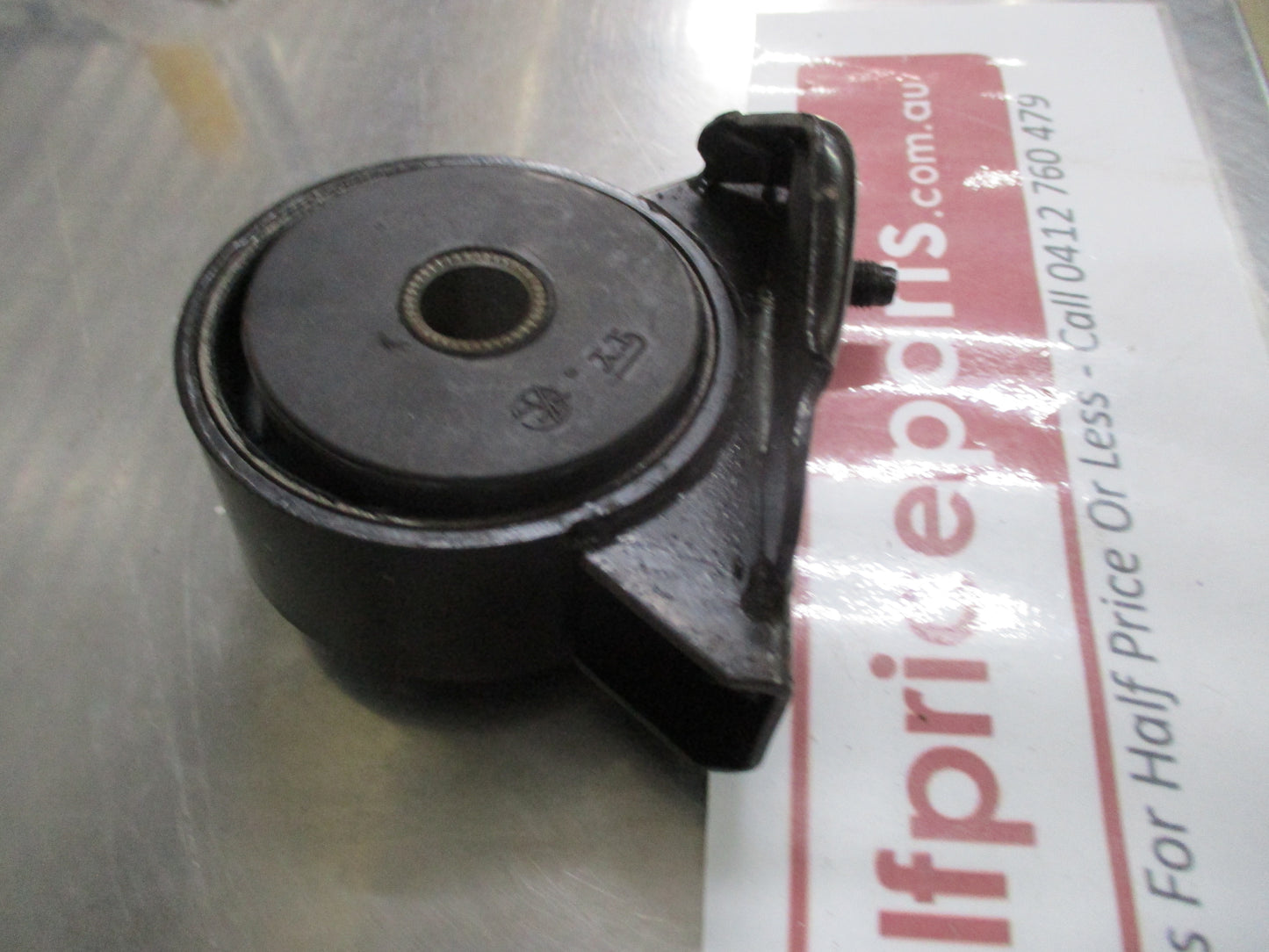 Car-Dex Front Engine Mount Roller Stopper Suits Hyundai Elantra/Tiburon New Part