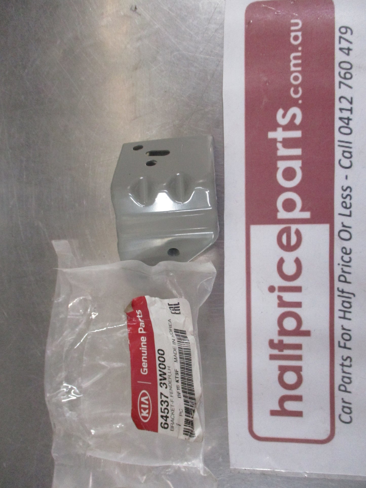 Kia Sportage Genuine Left Hand Front Bumper Bracket New Part