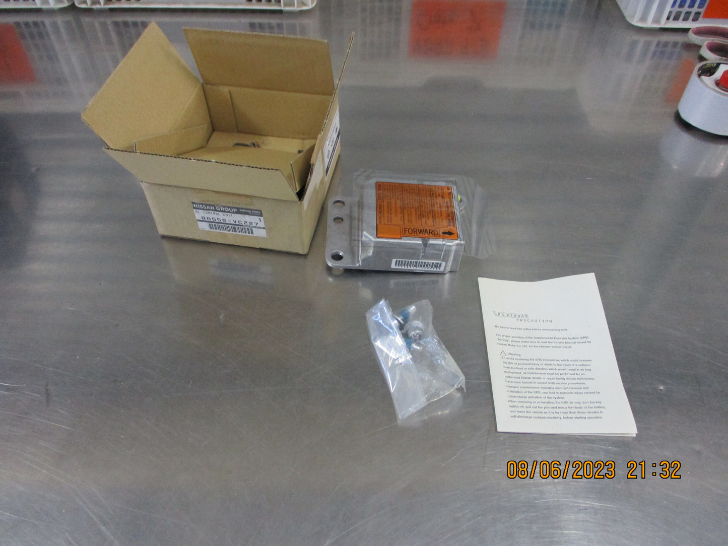 Nissan GU Patrol TD42 Wagon Genuine EL Control Unit New Part