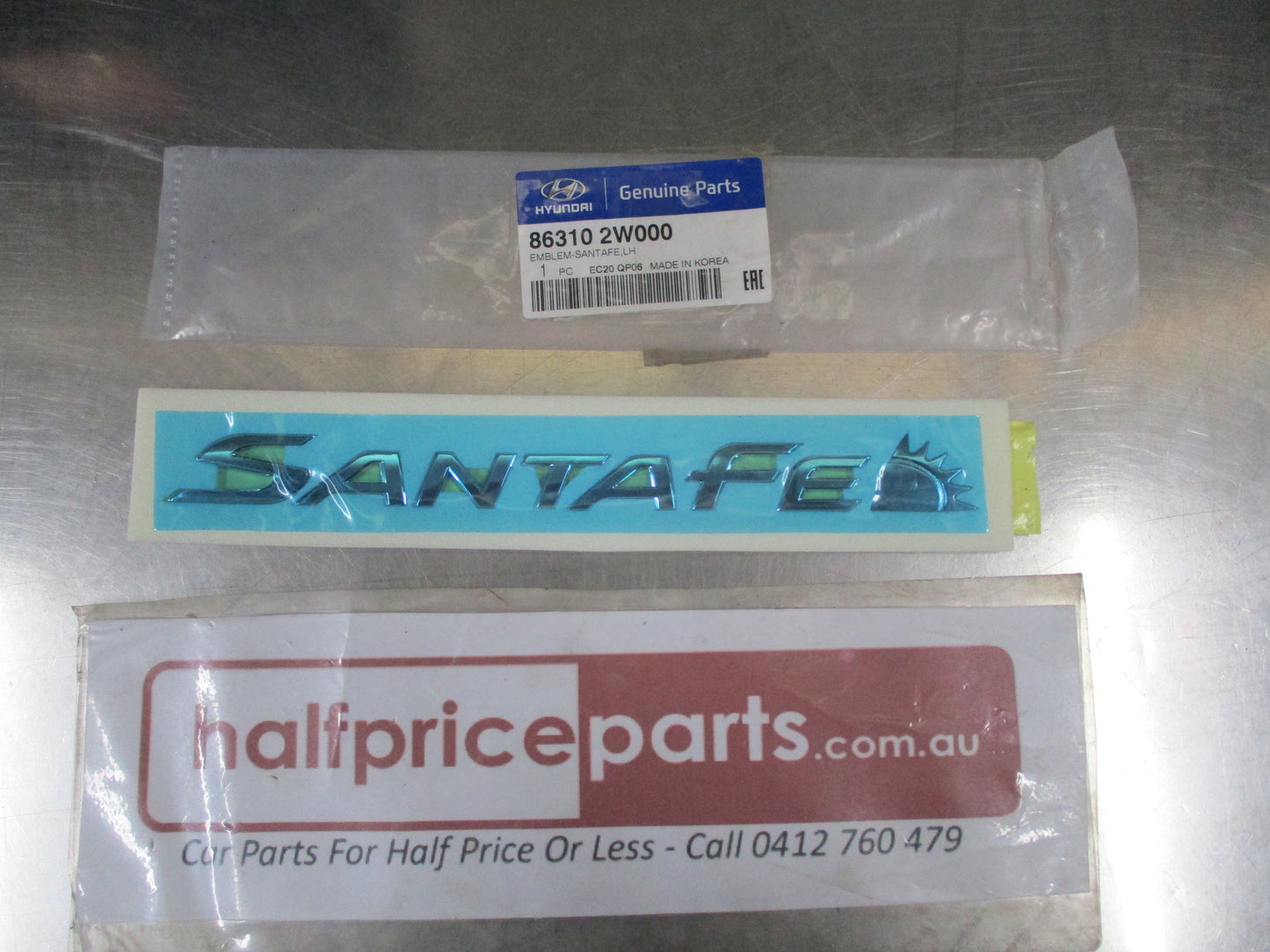 Hyundai Santa Fe Genuine Left Hand Rear Emblem New Part