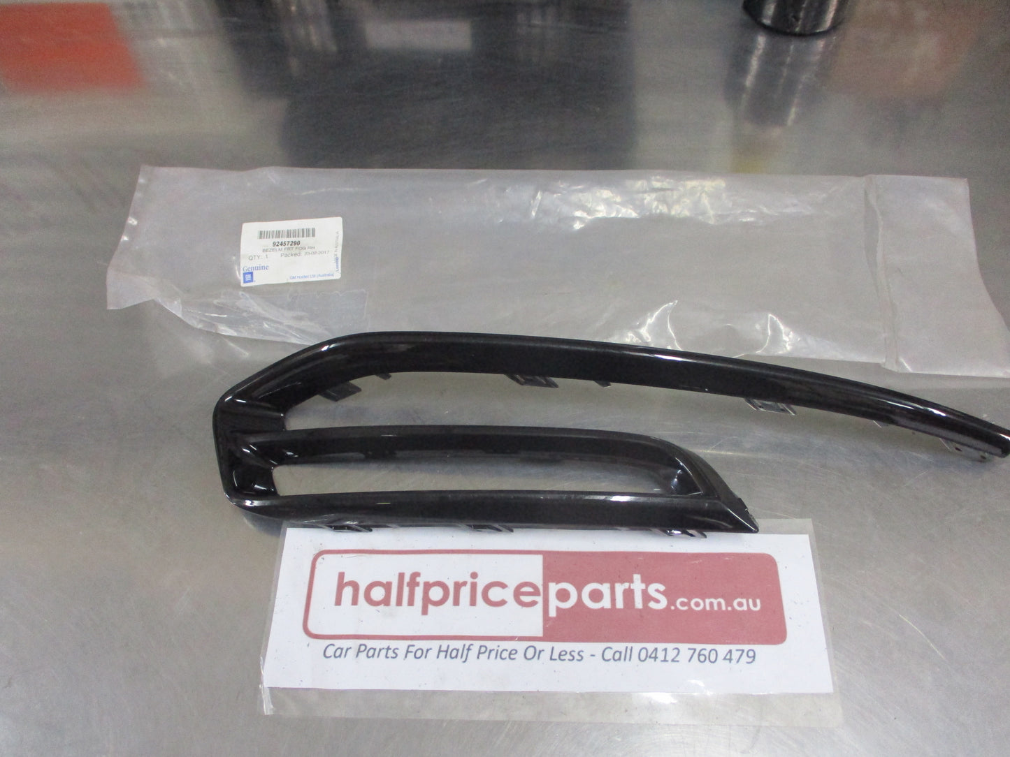 Holden VF SS Commodore Genuine Right Hand Front (Gloss Black) DRL Bezel New Part
