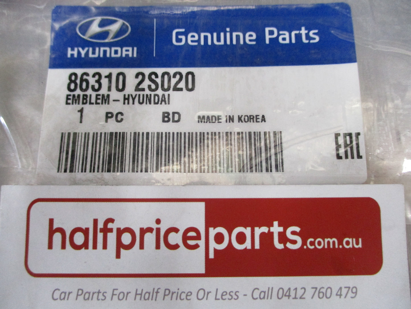 Hyundai Tucson Genuine Rear Chrome Emblem New Part