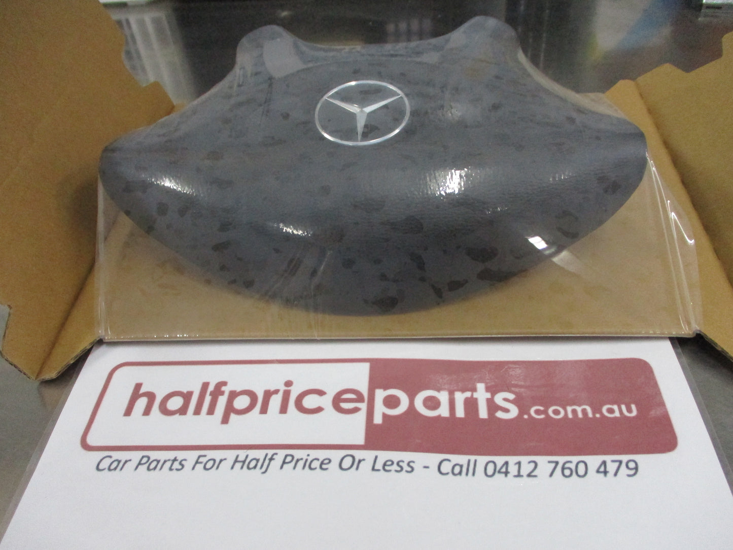 Mercedes Benz Sprinter 2500/3500 Gernuine Drivers Steering Wheel Air Bag New Part