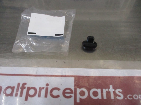 Mazda CX-3/CX-9/MX-5/Miata Genuine Tail Light Assembly Grommet New Part
