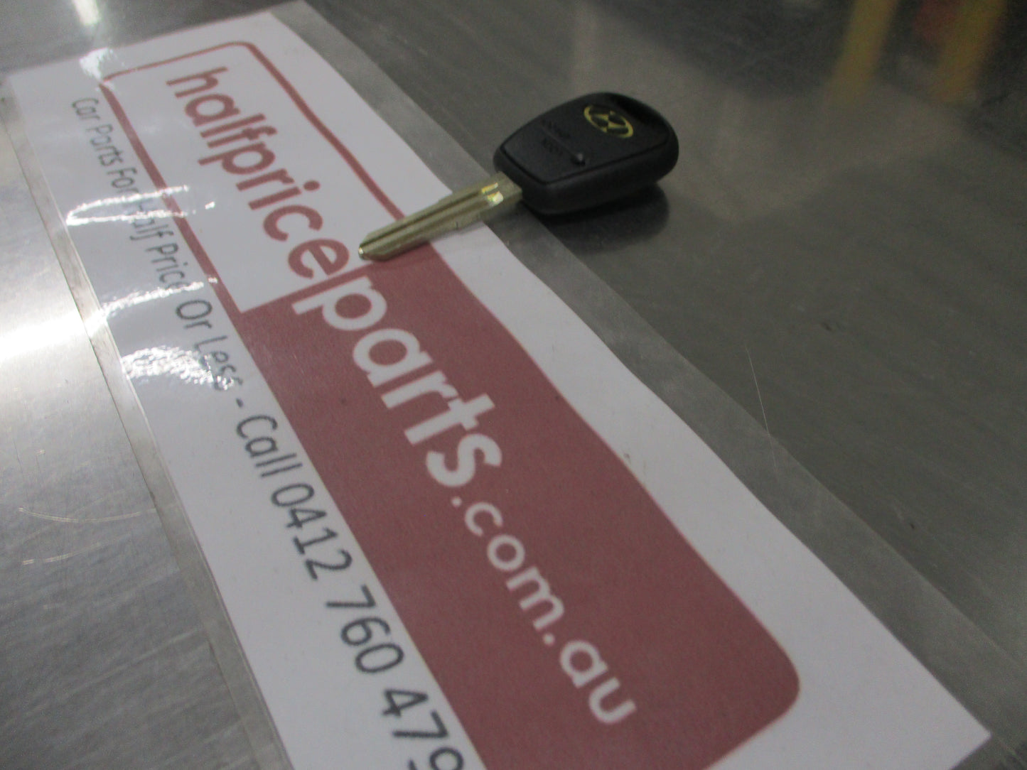 Hyundai Accent 5 Door Genuine Key Blank Immobilizer + Remote New Part