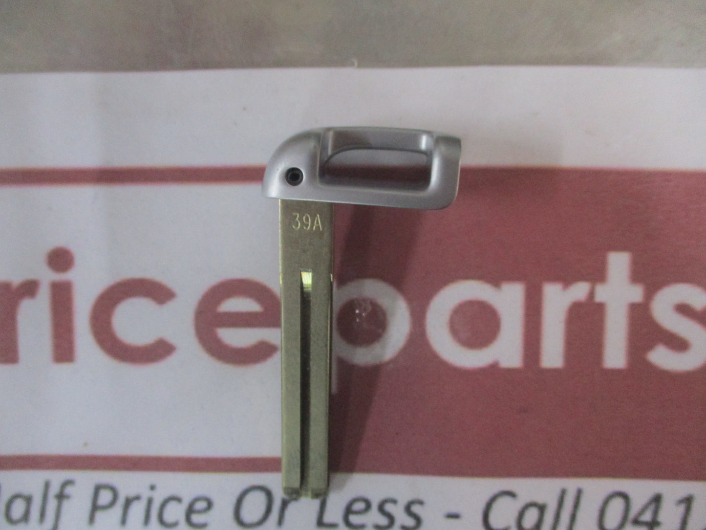 Hyundai Sonata/Tucson/Sonata Hybrid Genuine (Uncut) Key Blank New Part