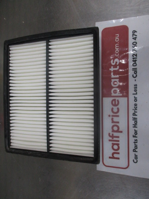 Ryco Engine Air Filter Suits Ford Courier PH New Part