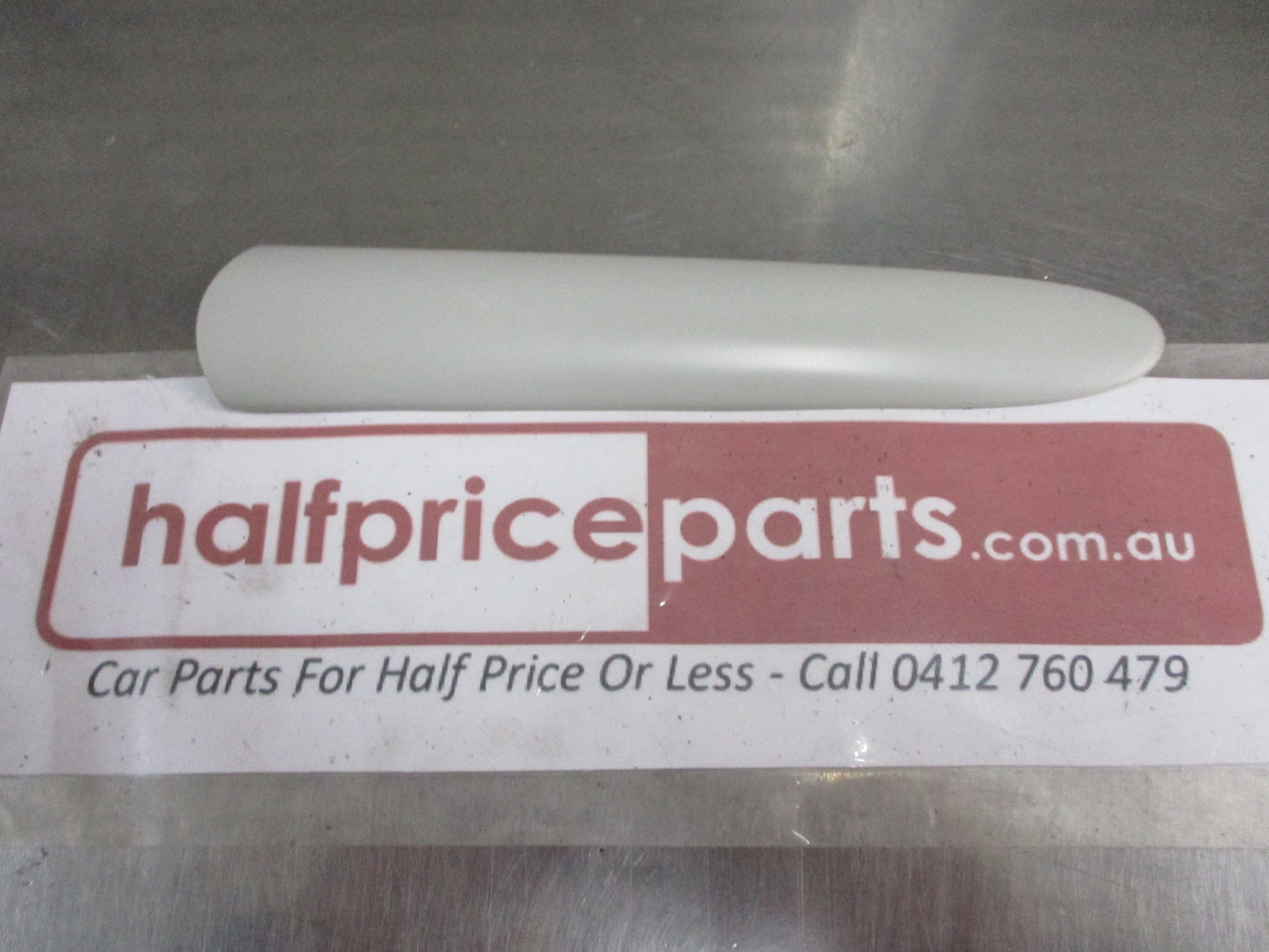 Holden VT Commodore Genuine Right Hand Front Guard Side Moulding New Part