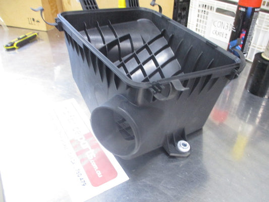 Ford Falcon BA/BF/Ford SX/SY Territory Genuine Lower Half Of The Air Cleaner Box New Part