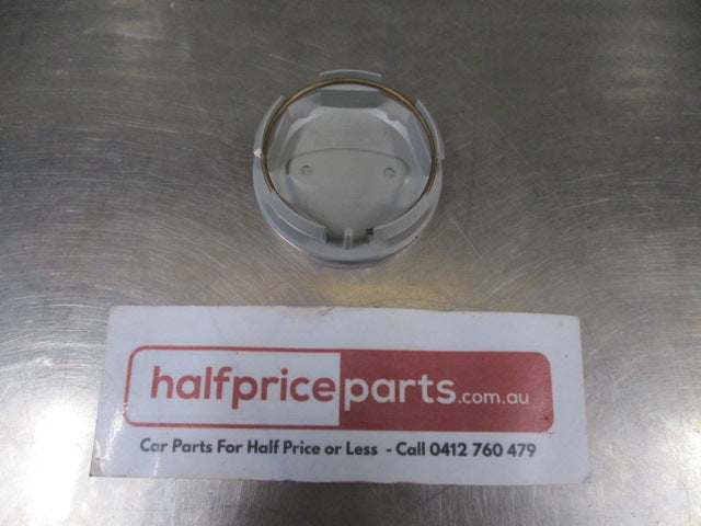 Ford Territory/Falcon AU-NU-DU-BA-BF-FG- Genuine Centre Cap - New Part