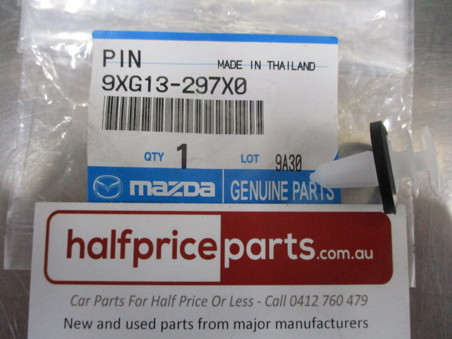 Mazda BT-50/Ford PX Ranger Genuine Door Trim Clip New Part