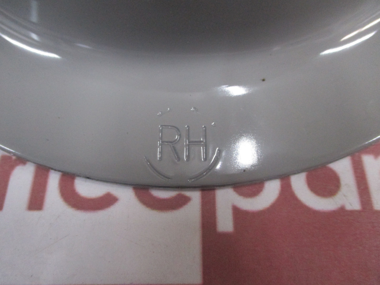 Kia /Hyundai Genuine Front Right Hand Upper Spring Seat New Part