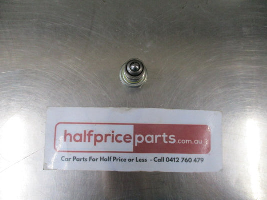 Ford Focus/Fiesta Genuine Transmission Interlock Spring Retainer - New Part