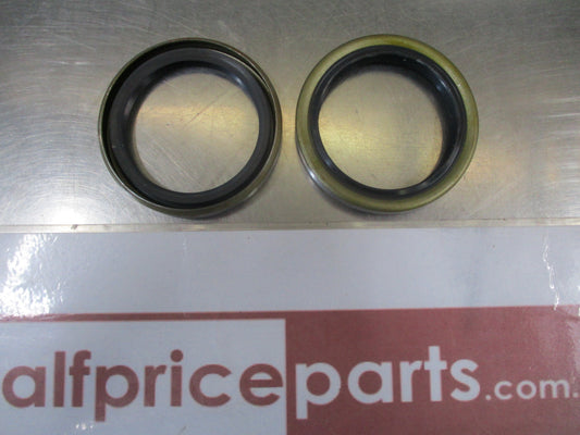 Mitsubishi Triton Genuine Front Hub Seal (Pair) New Part