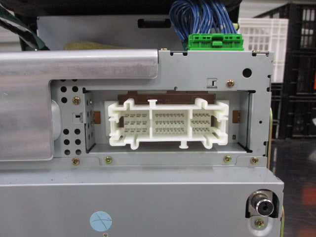 Ford Falcon BA/BF/XR6/XR8/FPV GT/Territory SX/SY Genuine ICC Stereo/6 Stack CD/A/C Controls Unit (GRAY) New Part.