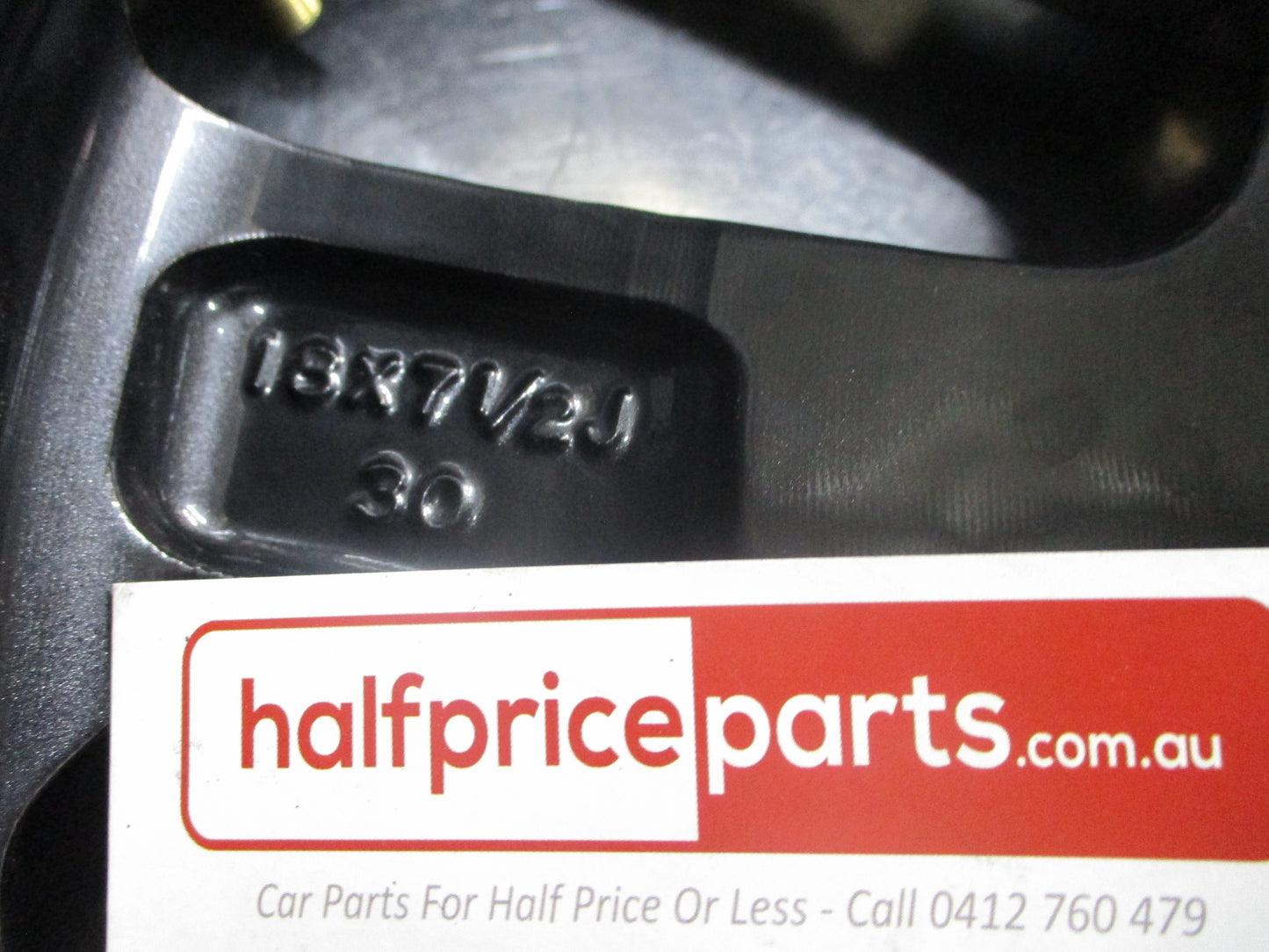 Toyota Hilux Rouge Genuine Set Of 5 Alloy Wheels Black Gloss 4 With Center Caps Taken Off New Vehicle