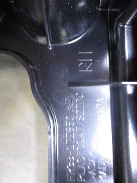 Ford Mustang Genuine Right Hand Rear Bumper Bracket New Part