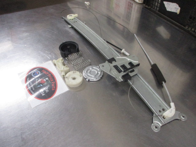 Mitsubishi Pajero Genuine Front Right Hand Window Regulator New Part